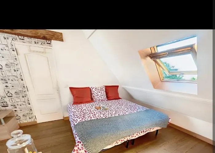 Dans Le Cadre Paisible D'un Corps De Ferme Renove 別荘 *