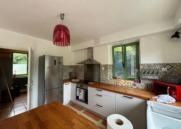 別荘 Dans Le Cadre Paisible D'un Corps De Ferme Renove Ranville